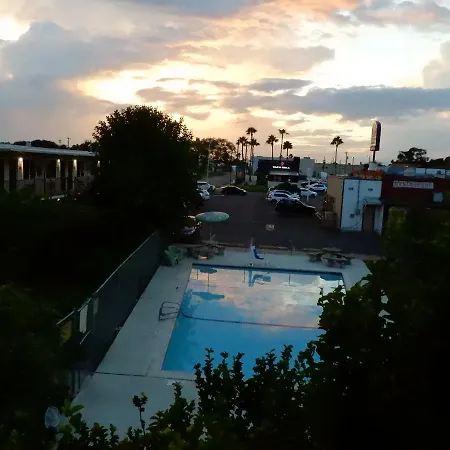 Siesta Inn Mcallen
